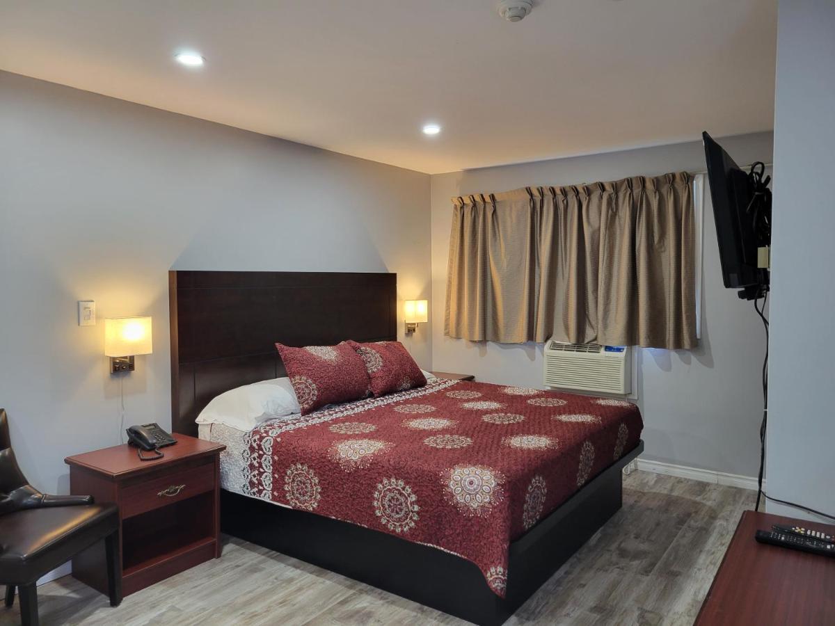 Knights Inn Кобург Экстерьер фото