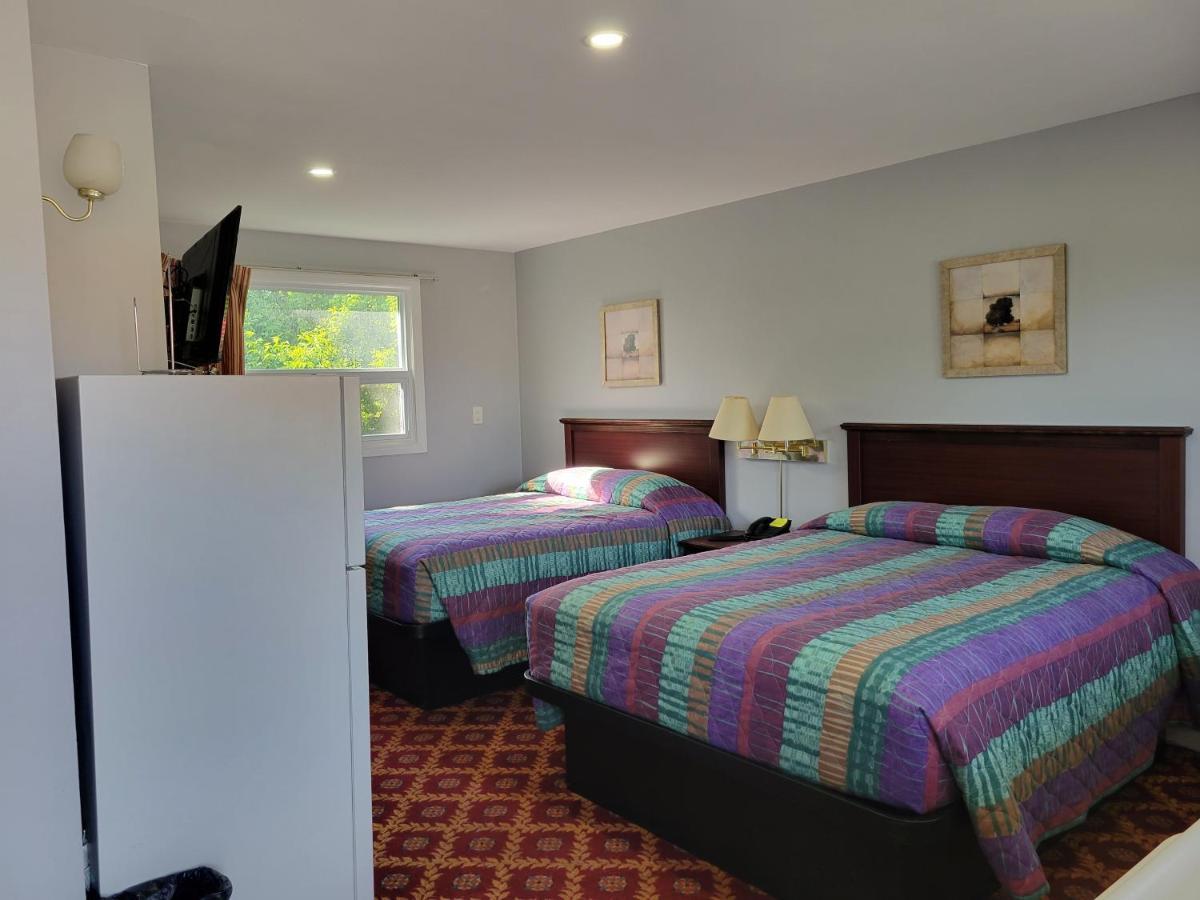 Knights Inn Кобург Экстерьер фото